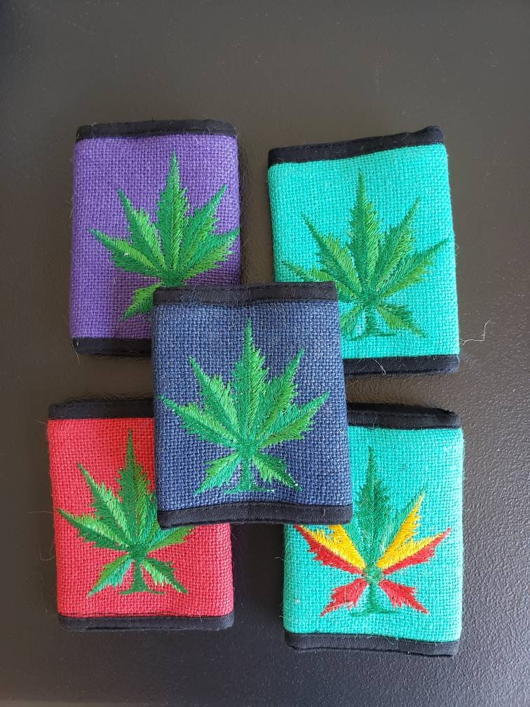 Organic Hemp Natural Eco-Friendly Nepalese Handmade Unisex Embroidery Colorful Gheri Durable Wallet/Purse