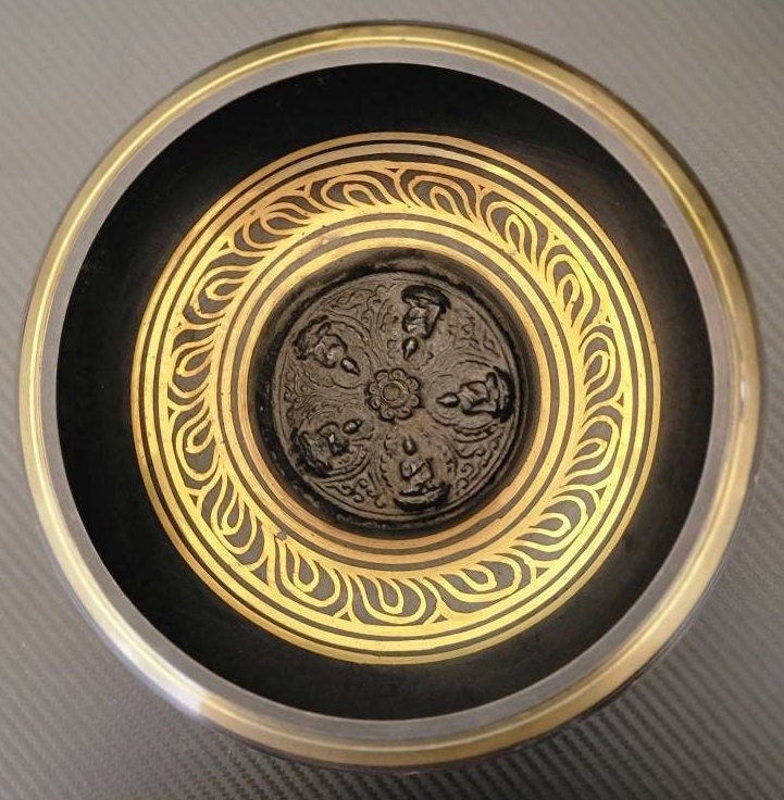 Namaste 7" Five Dhyani Buddha’s carved Etched Singing Bowl with Mallet