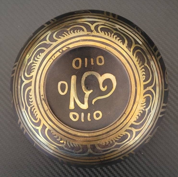 Namaste Hand etched with Om Mani Padme Hum mantra Singing Bowl with Mallet