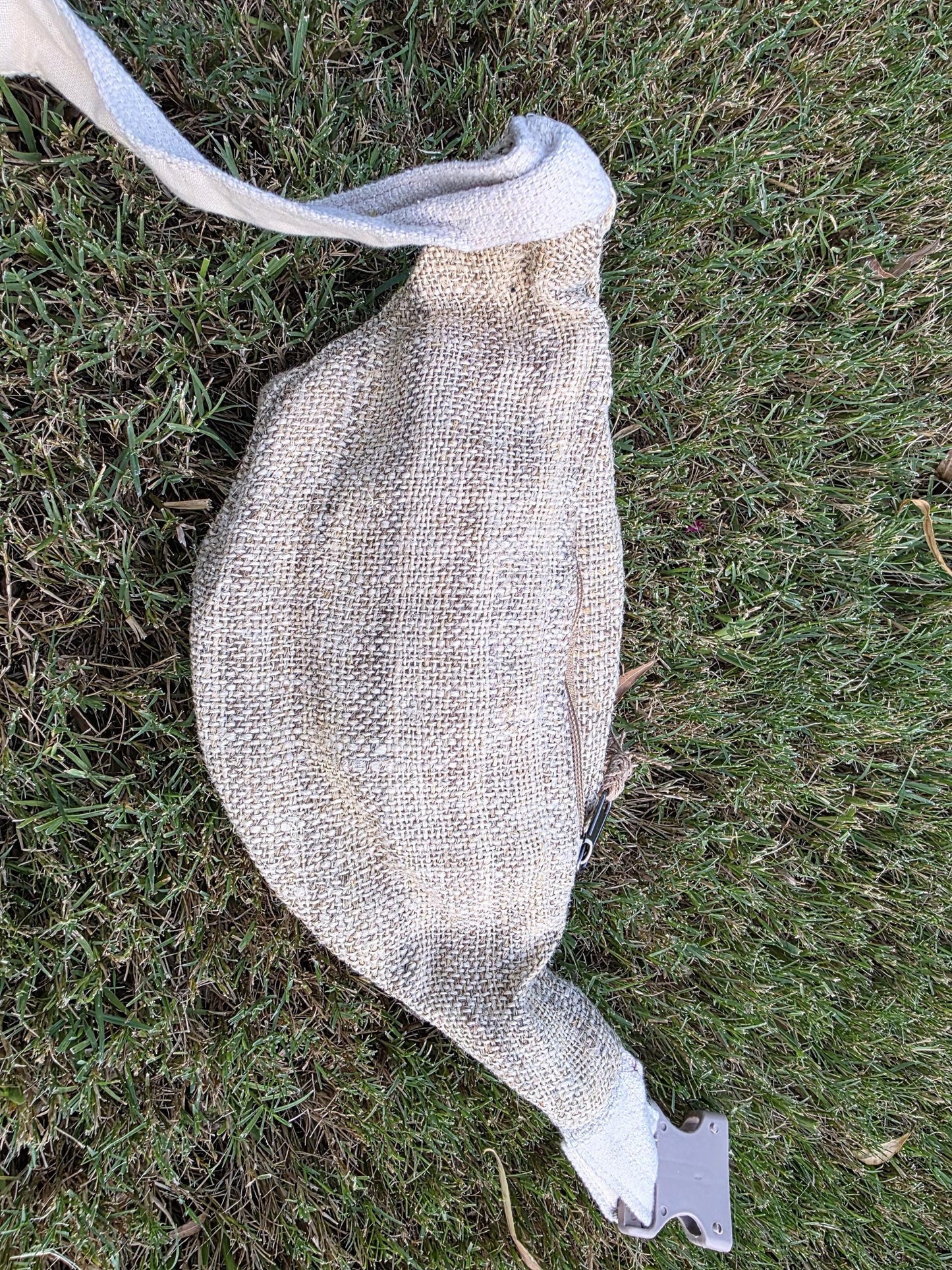 Hemp handmade unisex fashionable unique organic natural hemp bag/fanny pack/money bag/passport bag