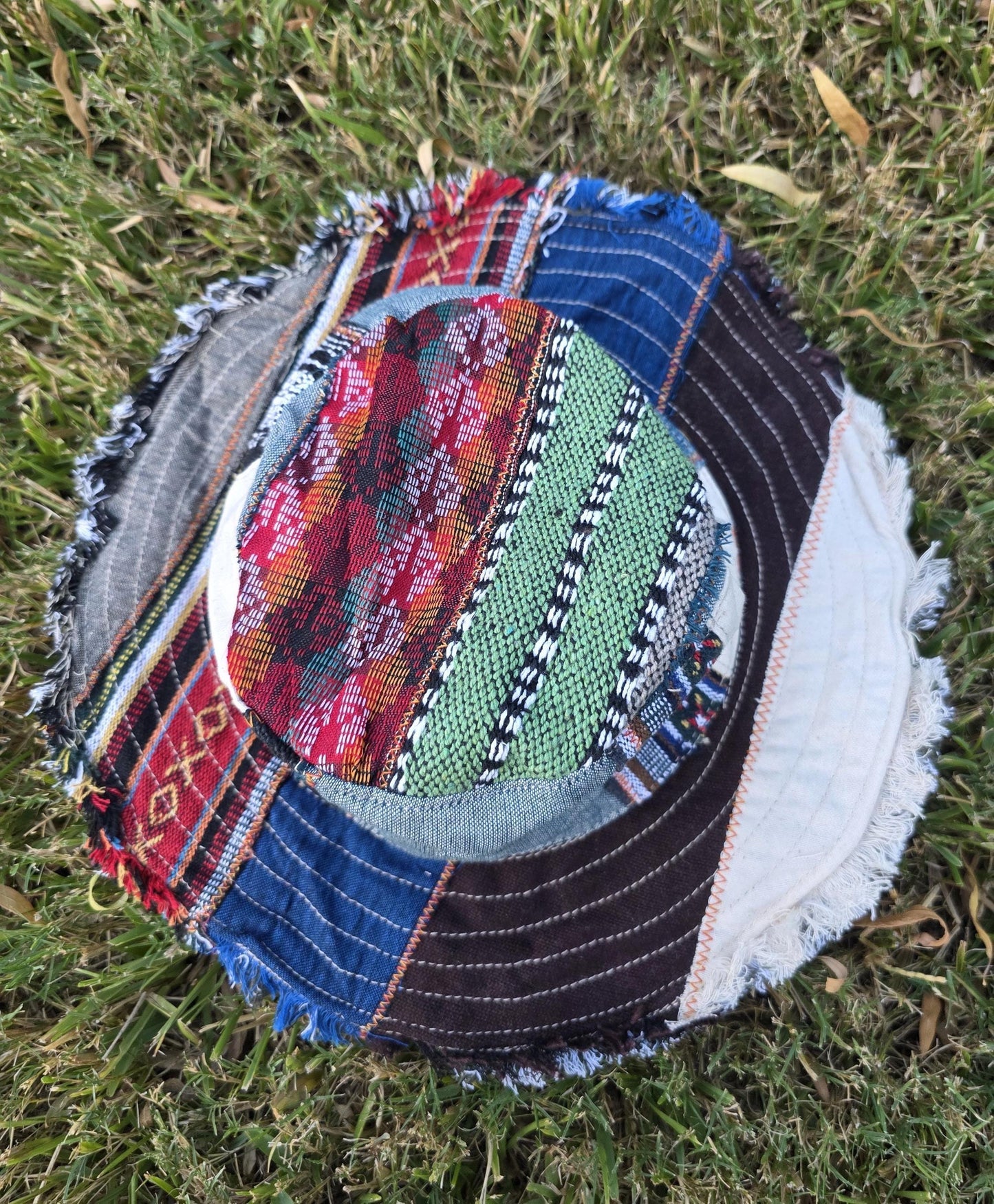 Namaste Fashionable Unisex Multicolor Handmade Flowers Hippie Durable Patchwork Eco-Friendly Organic Hemp Wire Rim Hat
