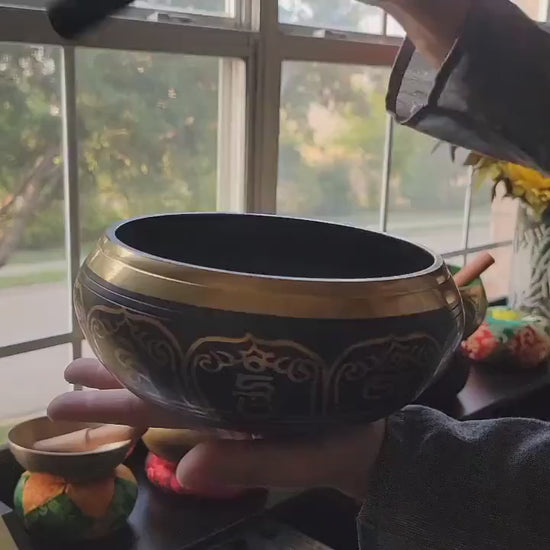 Namaste 7" Five Dhyani Buddha’s carved Etched Singing Bowl with Mallet